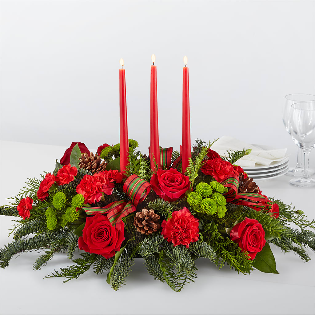 By the Candlelight Centerpiece – Facet Flowers, Austin TX