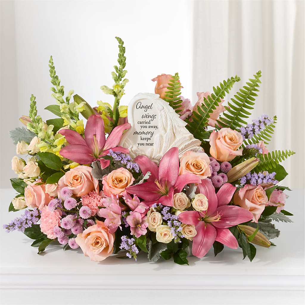 Gentle Light Arrangement – Facet Flowers, Austin TX