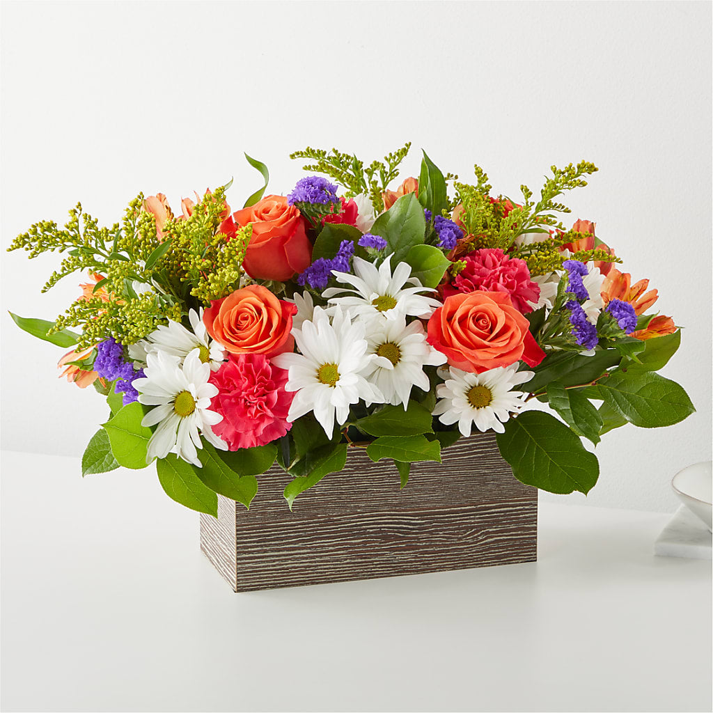Oopsie Daisy Box Bouquet – Facet Flowers, Austin TX