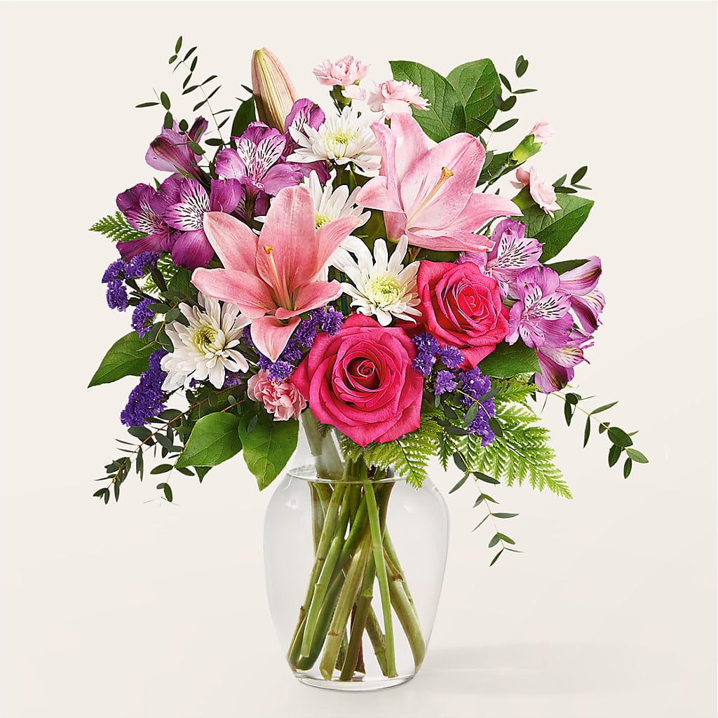 Lace & Pearls Bouquet – Facet Flowers, Austin TX