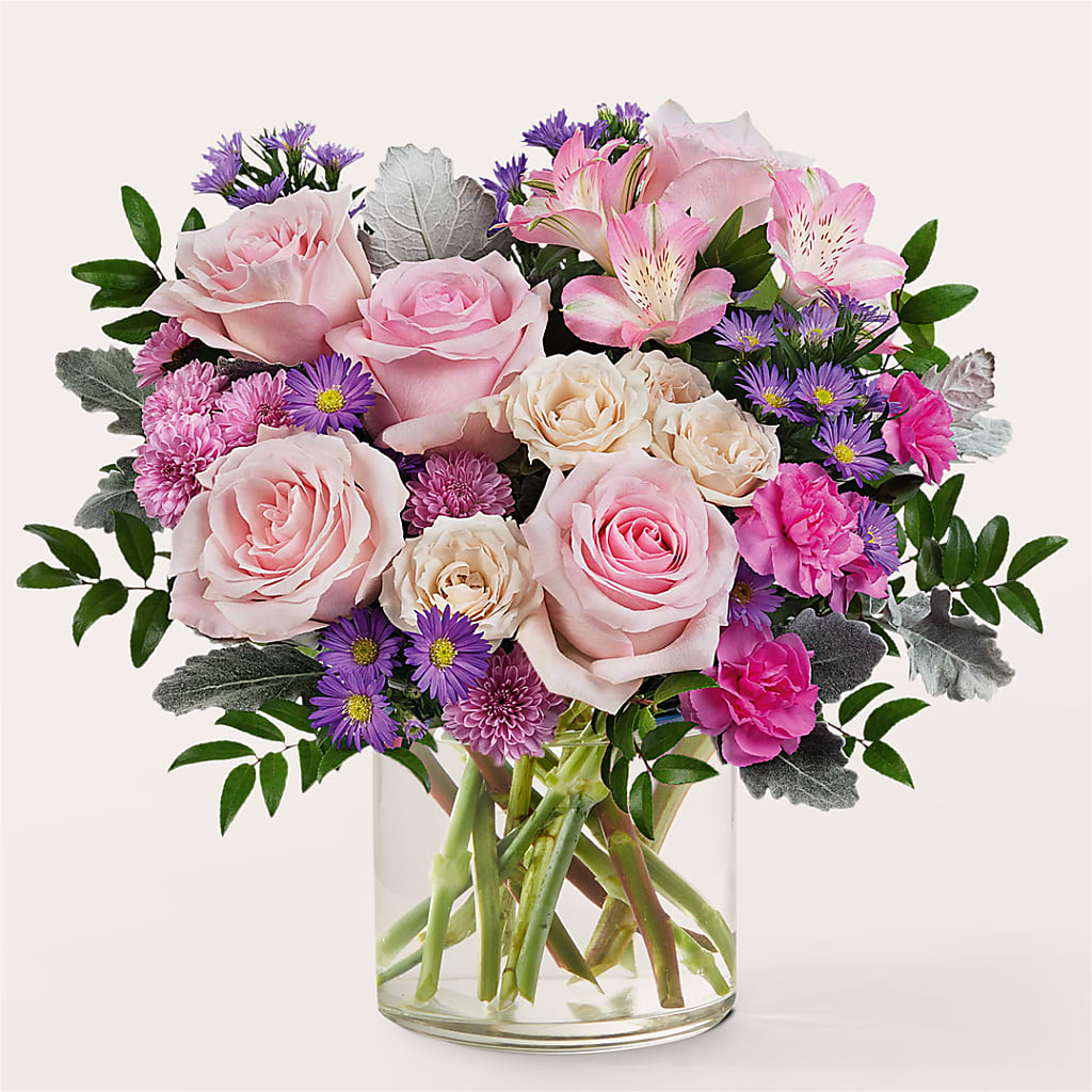 Light as a Feather Bouquet – Facet Flowers, Austin TX