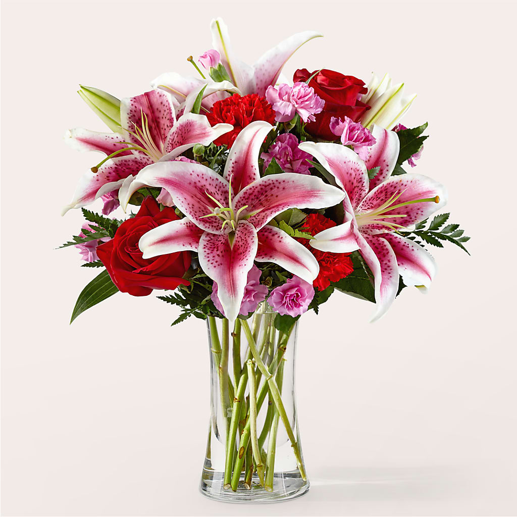 Honeymoon Bouquet – Facet Flowers, Austin TX