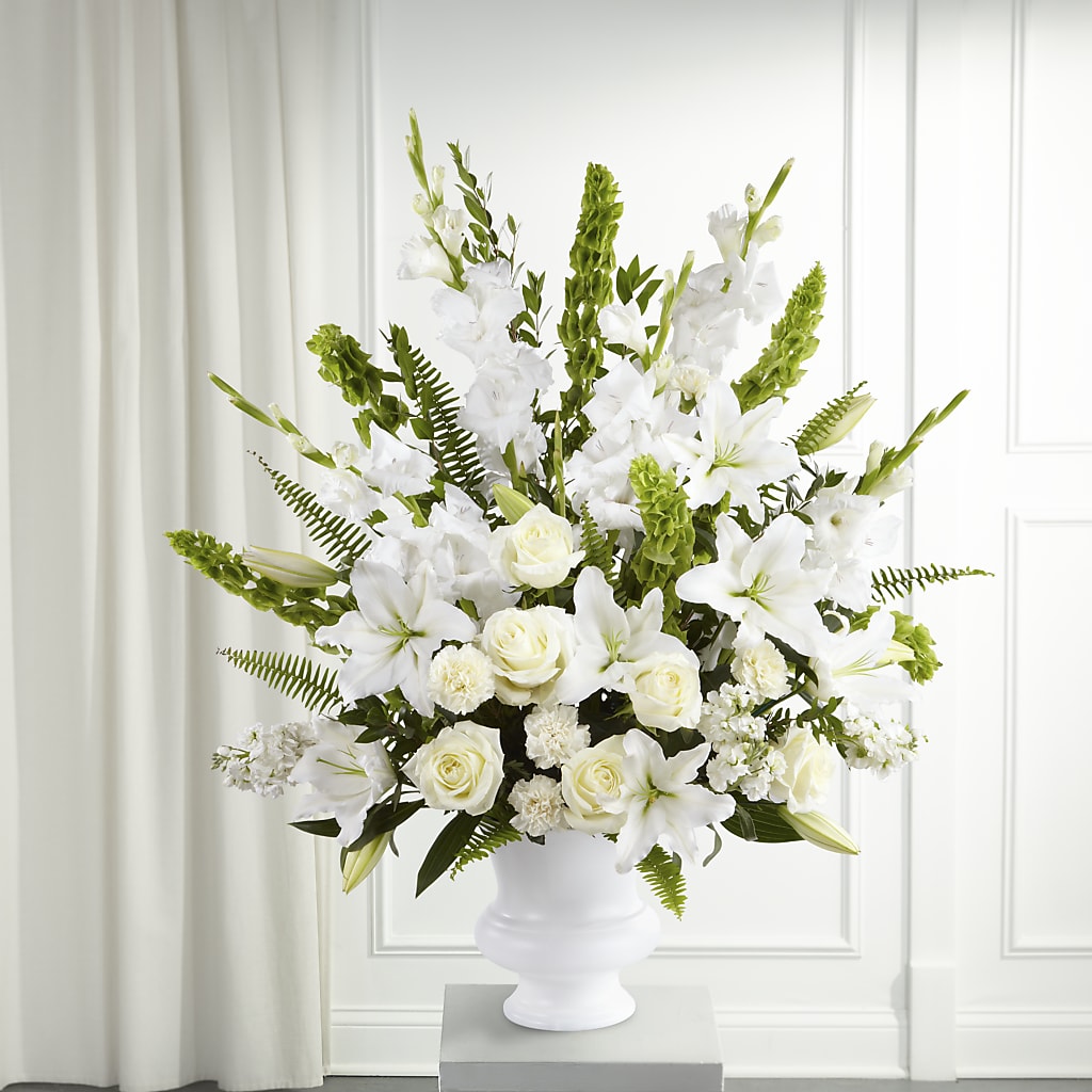 Morning Stars Arrangement – Facet Flowers, Austin TX