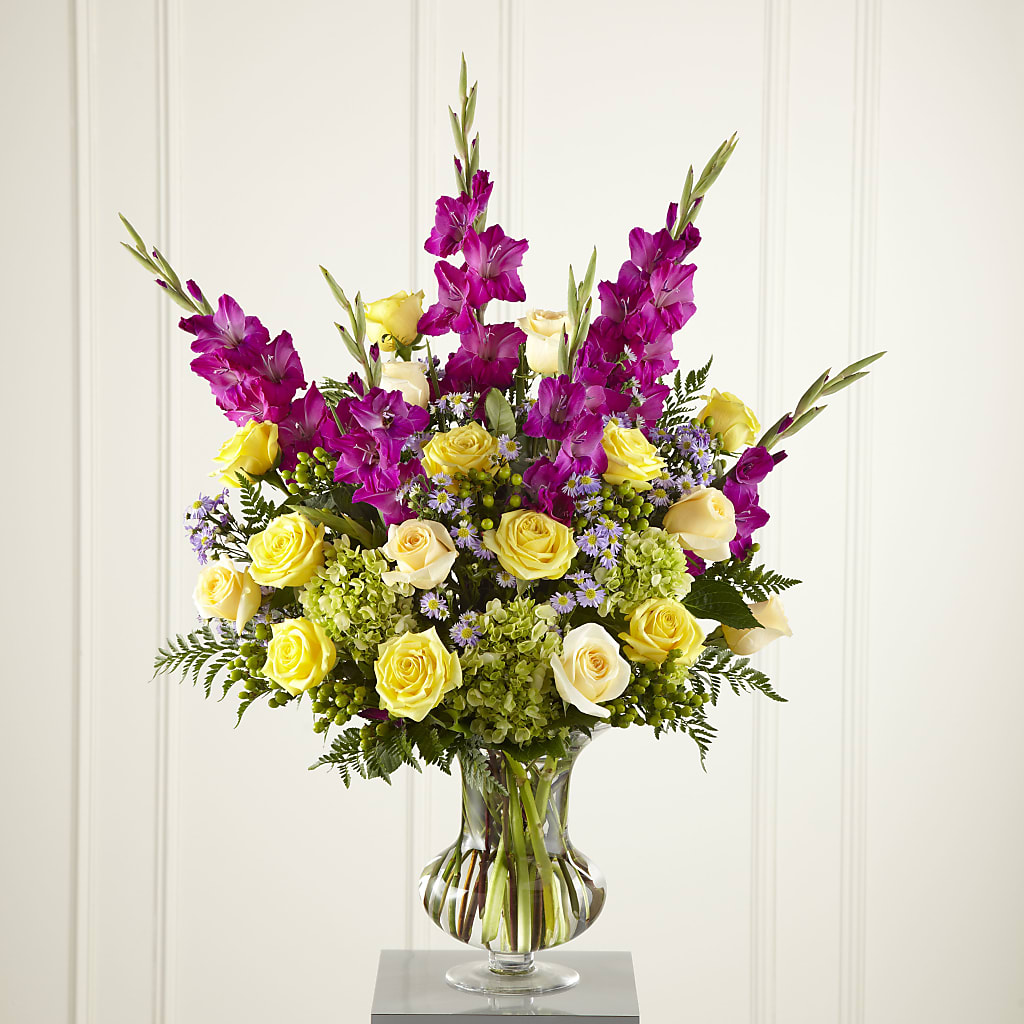 Loveliness Arrangement – Facet Flowers, Austin TX