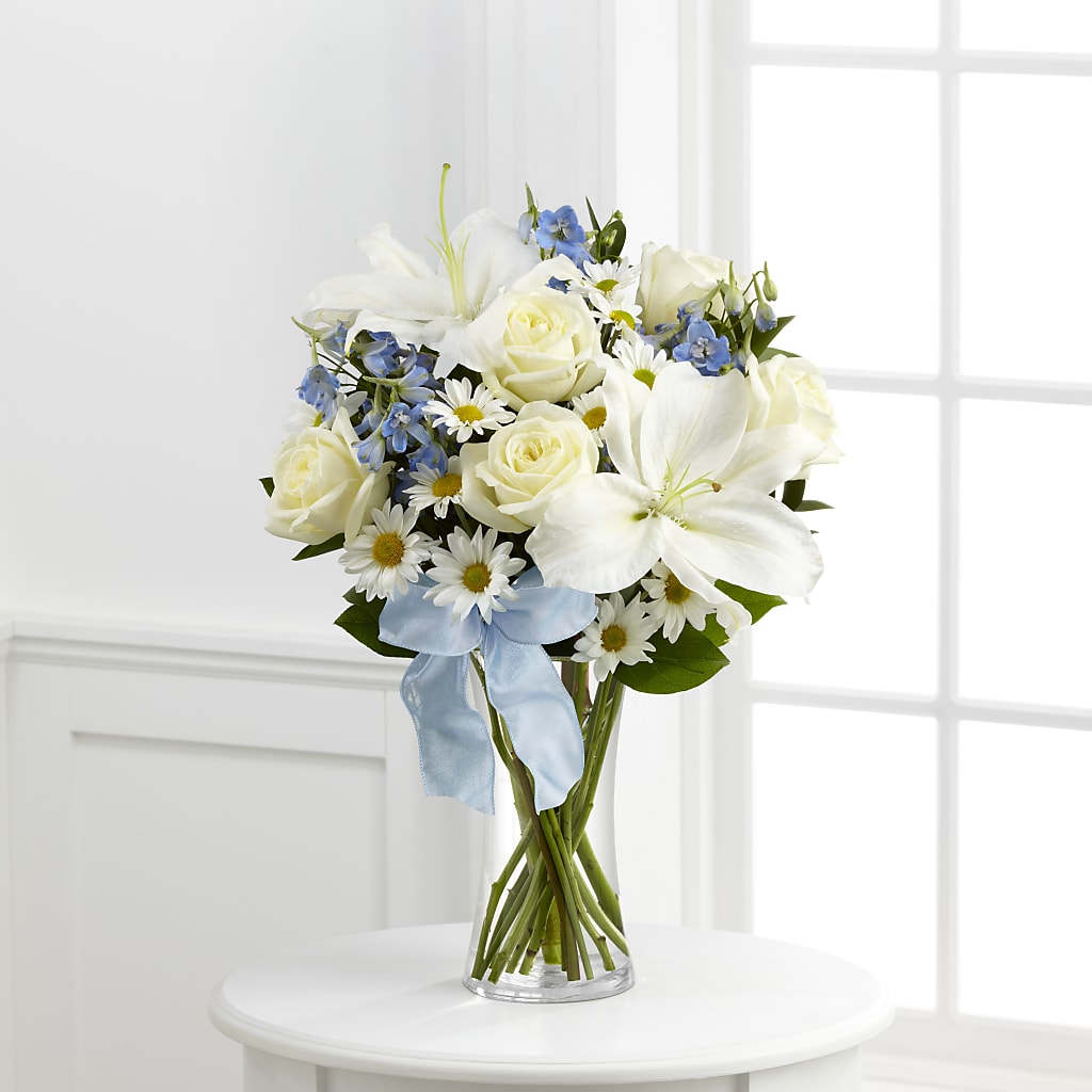 Sweet Peace Bouquet – Facet Flowers, Austin TX