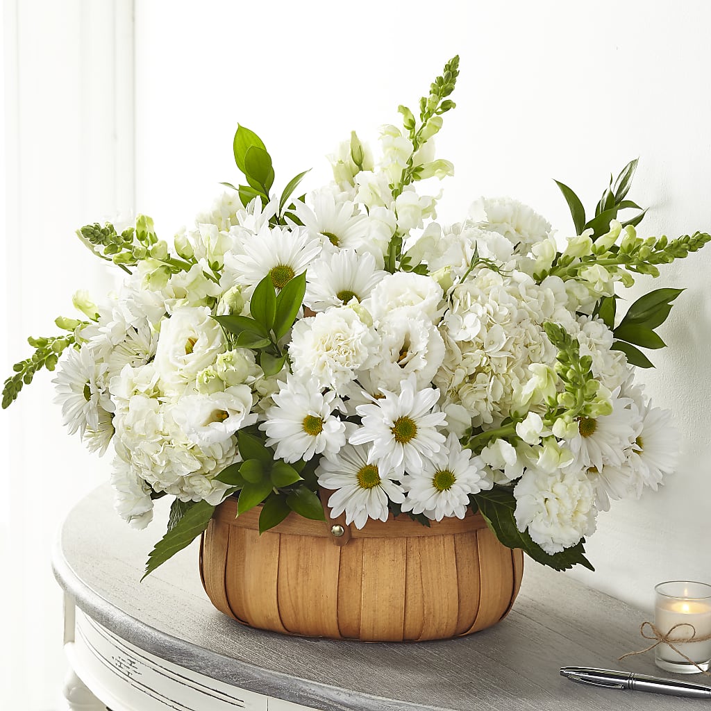 Pure Ivory Basket – Facet Flowers, Austin TX