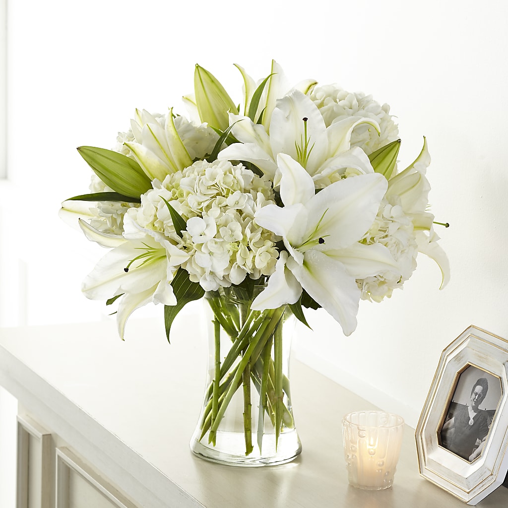 Compassionate Lily Bouquet – Facet Flowers, Austin TX