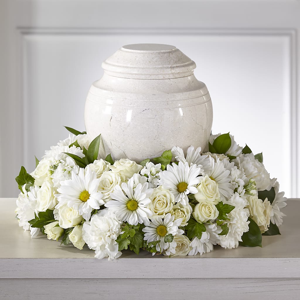 Ivory Gardens Cremation Adornment – Facet Flowers, Austin TX
