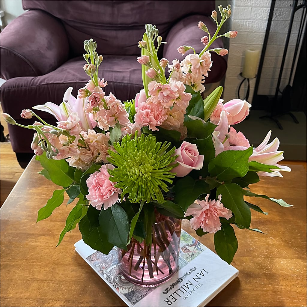 Pretty in Pink Bouquet – Facet Flowers, Austin TX