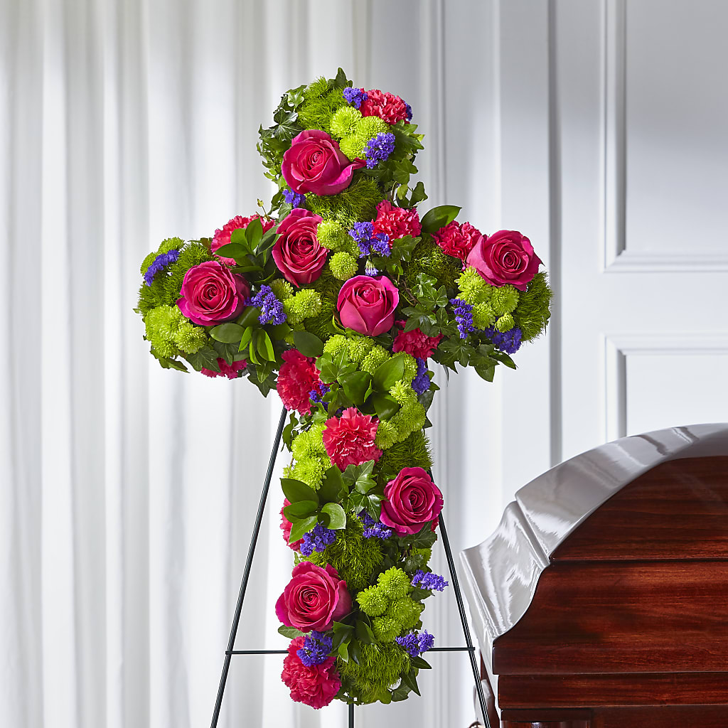 Tribute Rose Floral Cross – Facet Flowers, Austin TX