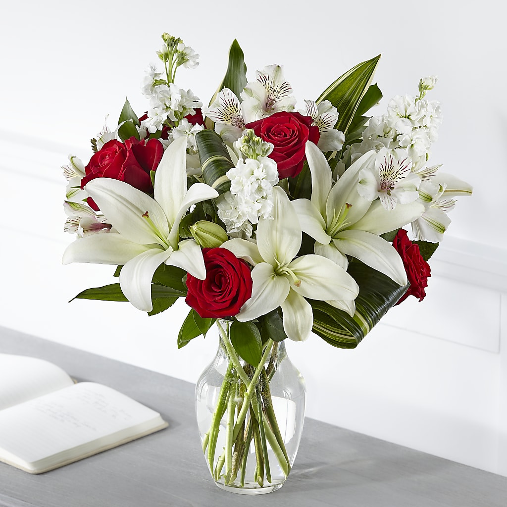 Loving Respect Bouquet – Facet Flowers, Austin TX