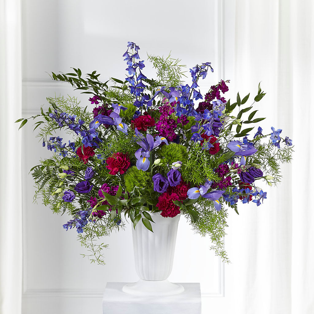 Memorial of Life Arrangement – Facet Flowers, Austin TX