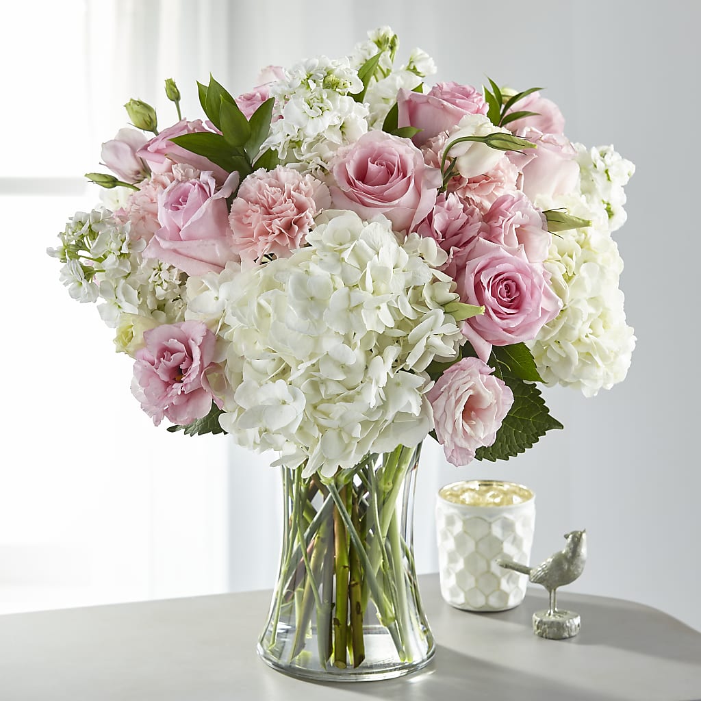 Guiding Grace Bouquet – Facet Flowers, Austin TX