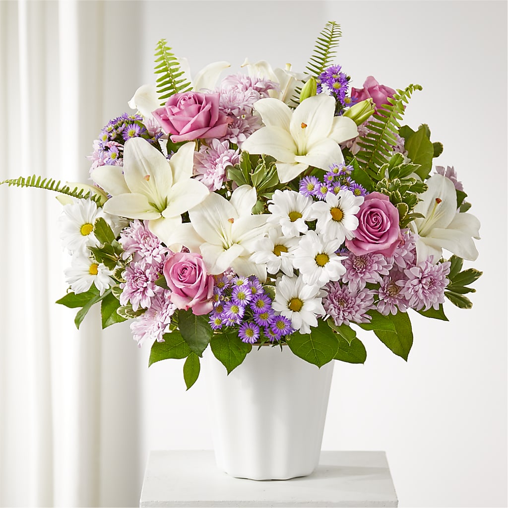 Warmest Thoughts Tabletop Basket – Facet Flowers, Austin TX