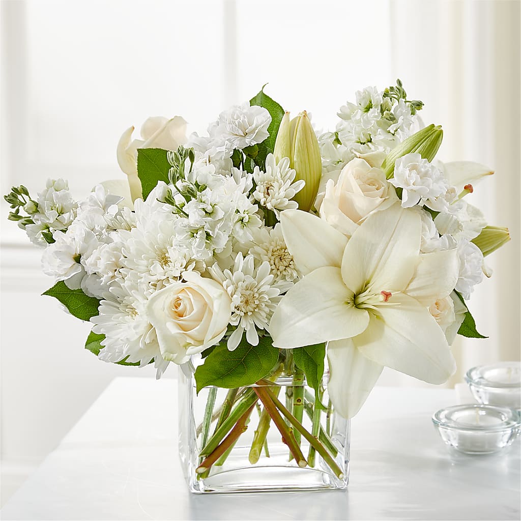 Gentle Breeze Bouquet – Facet Flowers, Austin TX