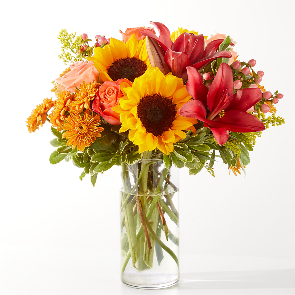 Acorn Lane Bouquet – Facet Flowers, Austin TX