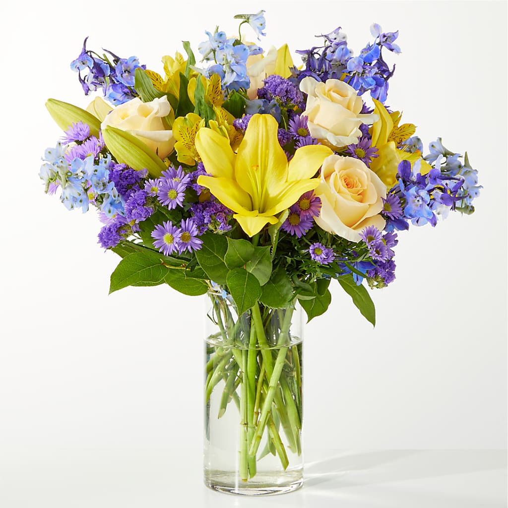 Limoncello Bouquet – Facet Flowers, Austin TX