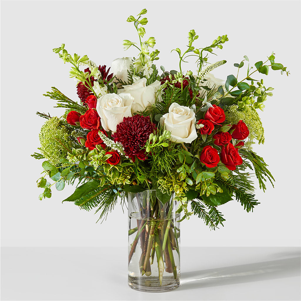 Favorite Traditions Bouquet – Facet Flowers, Austin TX