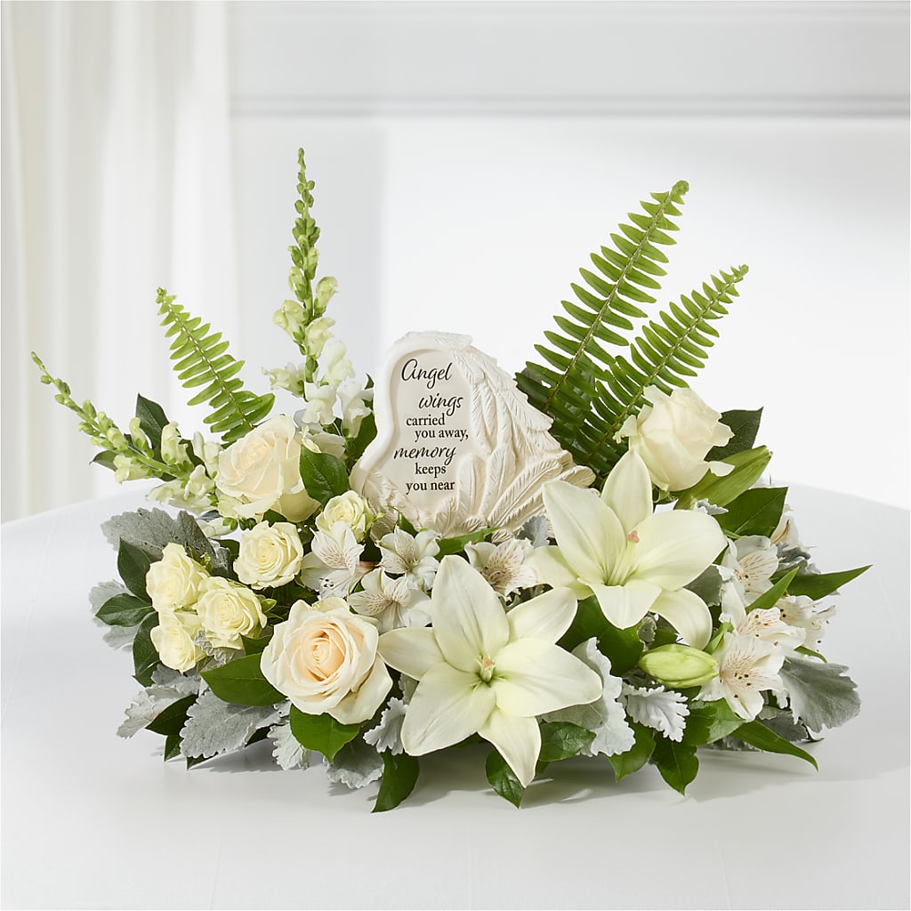 Holding You Close Arrangement –  Facet Flowers, Austin TX