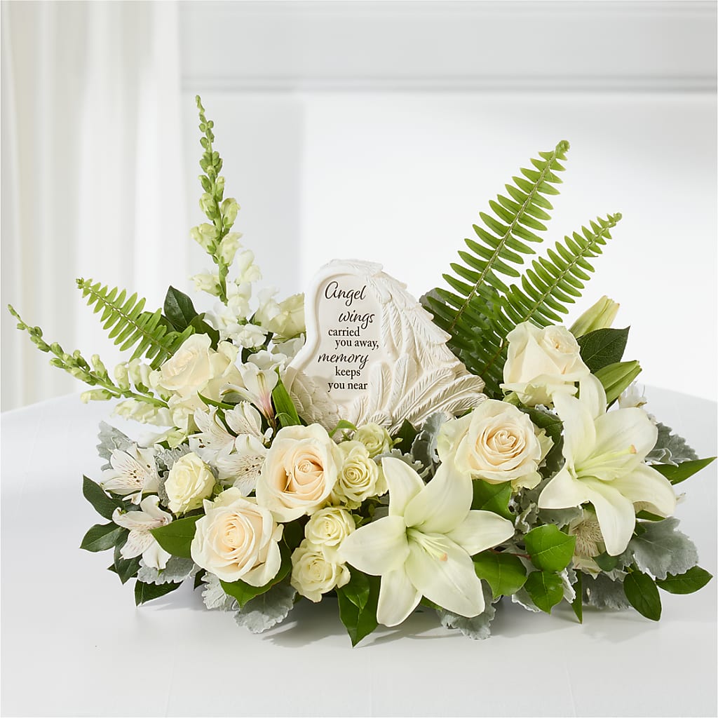 Holding You Close Arrangement –  Facet Flowers, Austin TX