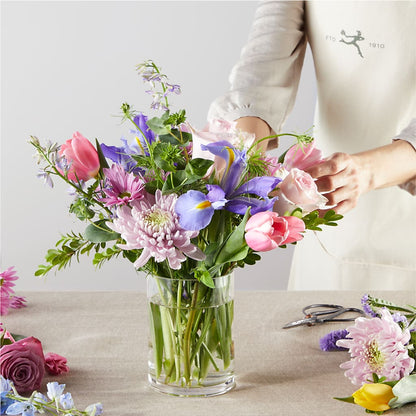 Pastel Tradition - A Florist Original –  Facet Flowers, Austin TX
