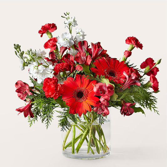 Holidaisy Bouquet –  Facet Flowers, Austin TX
