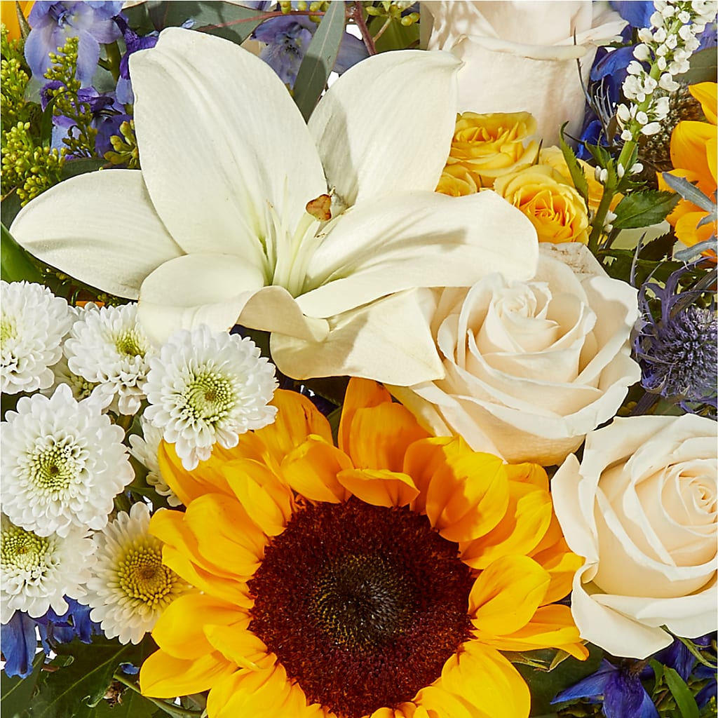 Wonderfully Sunny Bouquet –  Facet Flowers, Austin TX
