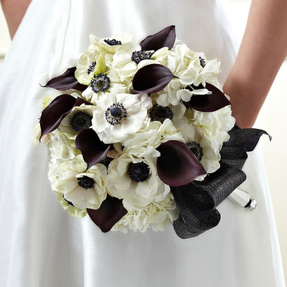 To Have and To Hold Bouquet –  Facet Flowers, Austin TX