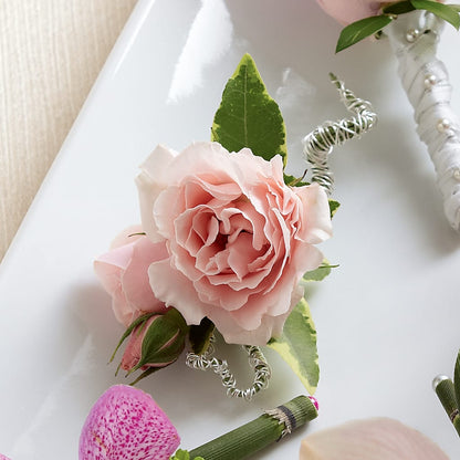 Pink Spray Rose Boutonniere –  Facet Flowers, Austin TX