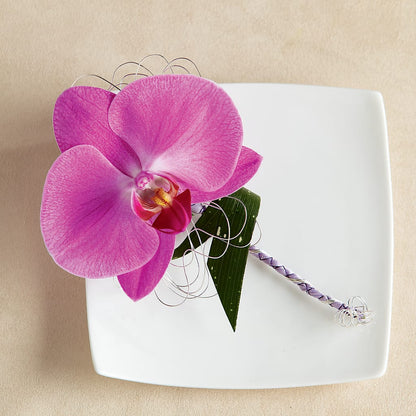 Glorious Boutonniere –  Facet Flowers, Austin TX